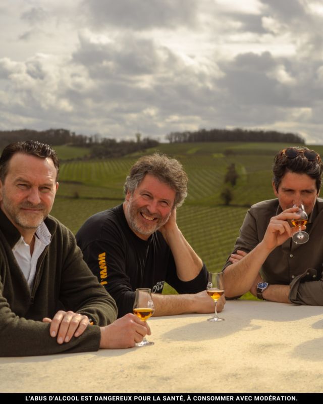 Chez nous, l'excellence est une affaire de famille. Jean-Philippe, Vincent et Matthieu, premiers de la fratrie, épaulent Emmanuel dans la gestion du domaine.

🍇 Jean-Philippe veille avec soin sur le domaine, le vignoble et la distillation.
🍷 Vincent partage son savoir-faire en œnologie et dégustation.
🤝🏼 Matthieu apporte son expertise sur la partie commerciale et marketing. 

Et Emmanuel ? Il orchestre avec brio toute l'activité de négoce, production, packaging, communication, administratif et commercial.

_______

At our estate, excellence is a family affair. Jean-Philippe, Vincent, and Matthieu, the eldest siblings, support Emmanuel in managing the estate.

🍇 Jean-Philippe carefully oversees the estate, the vineyard, and the distillation process.
🍷 Vincent shares his expertise in oenology and tasting.
🤝🏼 Matthieu brings his knowledge to the commercial and marketing side of the business.

As for Emmanuel, he expertly manages all aspects of trading, production, packaging, communication, administration, and sales.

📸 @giovannaiadaa

#spiritourisme #cognactasting #pineau #pineaudescharentes #cognac #spiritueux #spiritueuxfrancais #spirits #grandechampagne #cognaclover #cognaclife #charente #cognacmaville #discovercognac #destinationcognac #igerscognac